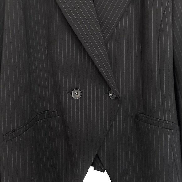 UNIVERSAL STANDARD Bianca Italian Double Breasted Pinstripe Blazer Black - Picture 7 of 12